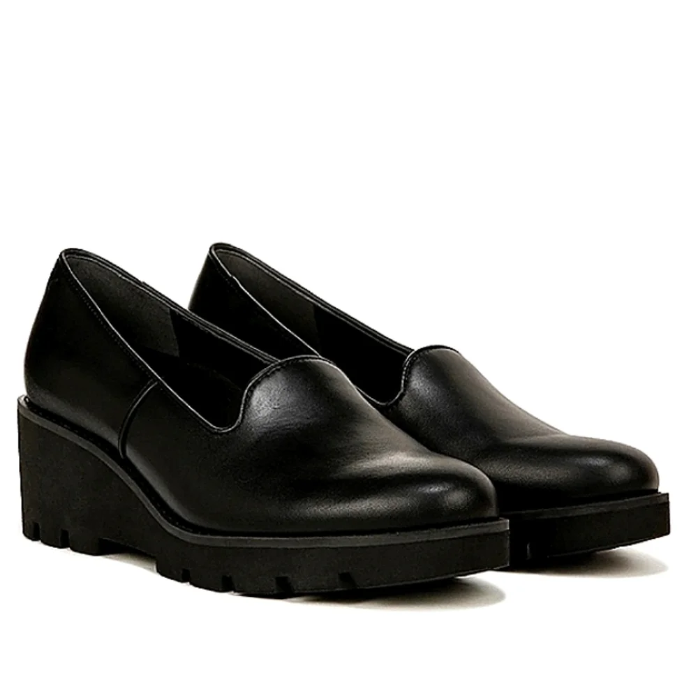 New w/Box Vionic Willa Genuine Leather Lug Sole Water Repellent Slip-On Wedges